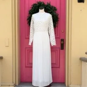 Eloquii | Dresses | Eloquii Lace Evening Dress With Pleated Skirt Plus Size  26 | Poshmark